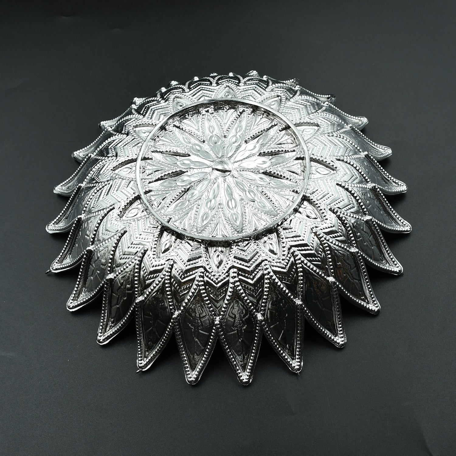 5480  Traditional Design Serving Tray Plastic Silver Finish Serving Tray Multipurpose Tray Decorative Tray Mukhwas Serving Tray (1 Pc ) 5480  Traditional Design Serving Tray Plastic Silver Finish Serving Tray Multipurpose Tray Decorative Tray Mukhwas Serving Tray (1 Pc )